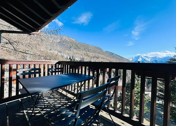 Comecasa 2 Bedrooms شقة لا ماجديلين